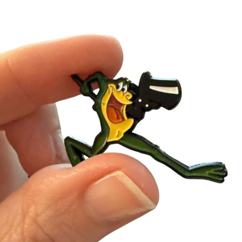 Looney Tunes Michigan J. Frog Singing Frog Enamel Lapel Pin